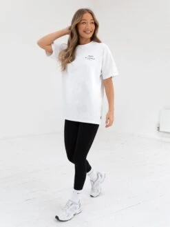 Italia Oversized T-Shirt - Flat White -BLAKELY CLOTHING SHOP 196BWWhite 05D