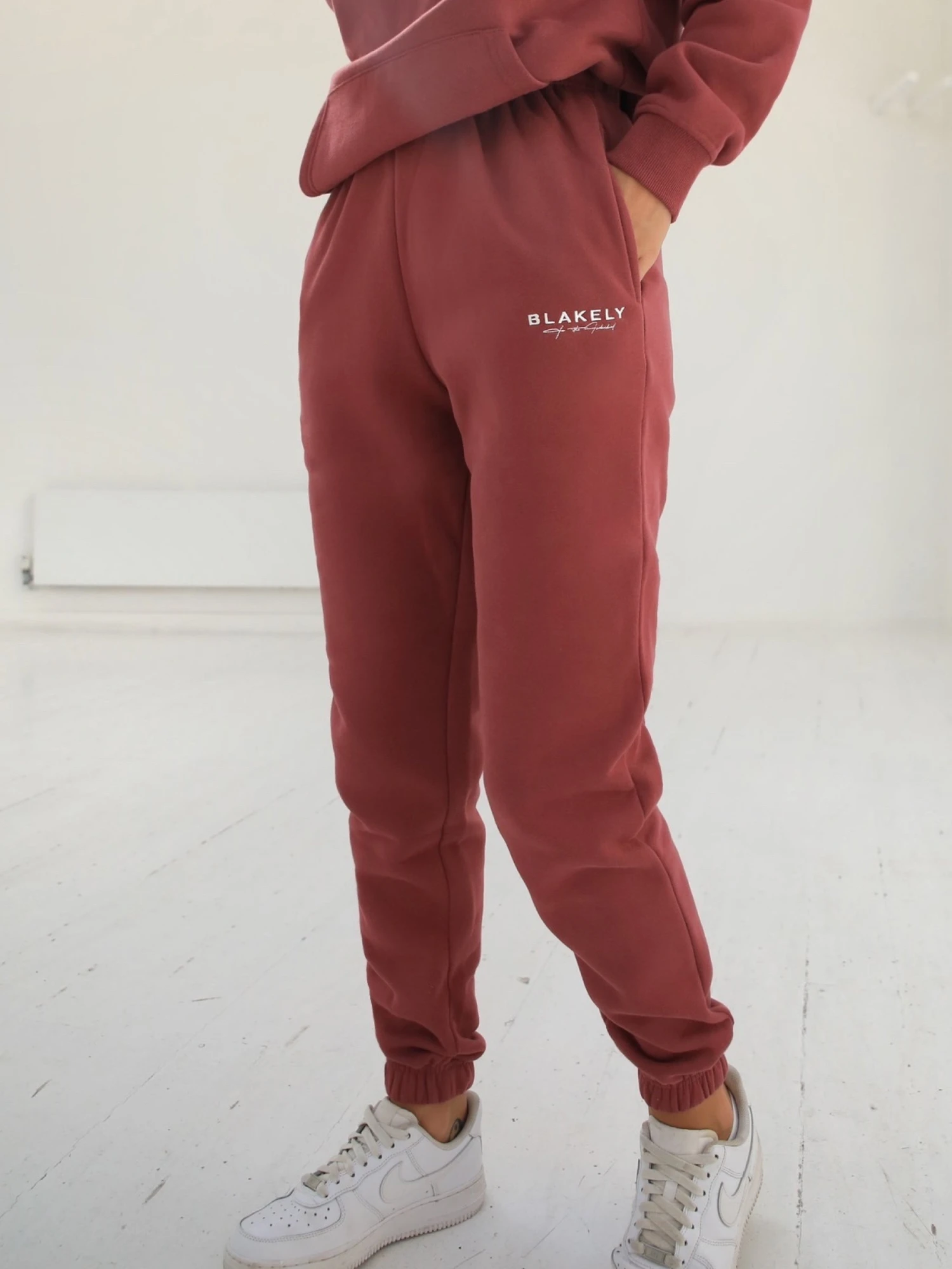 Signature Sweatpants - Deep Berry Signature Sweatpants - Deep Berry -BLAKELY CLOTHING SHOP 224HWBerry03D