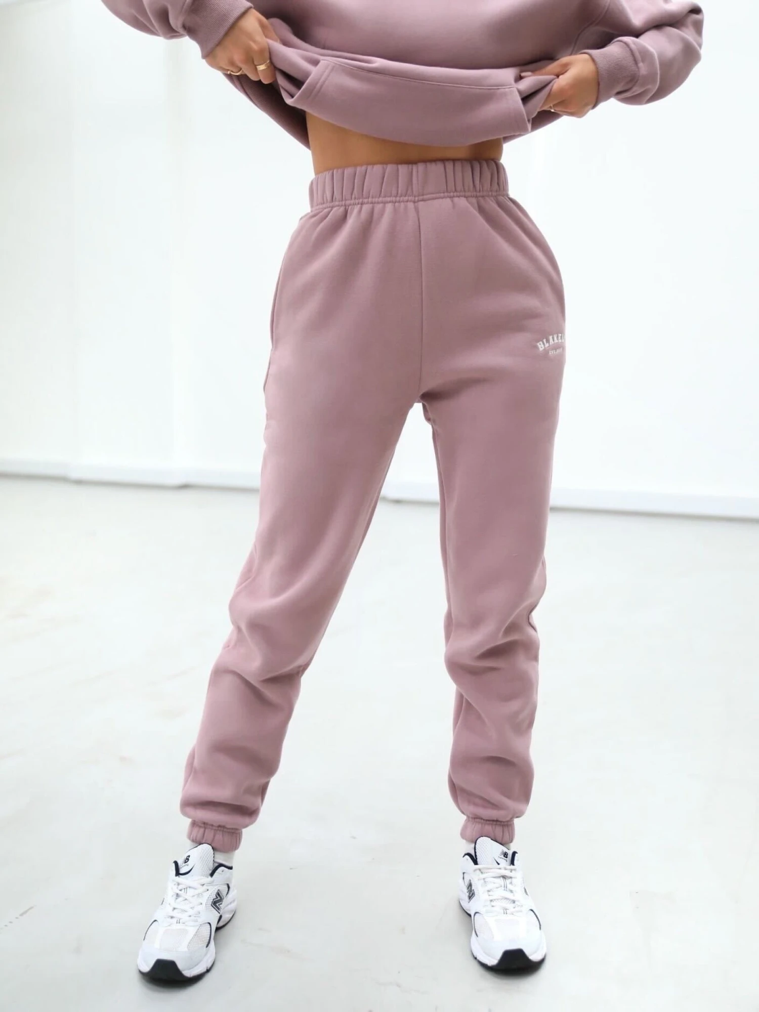 Heritage Sweatpants - Dusty Pink Heritage Sweatpants - Dusty Pink -BLAKELY CLOTHING SHOP 225VWDustyPink 04D
