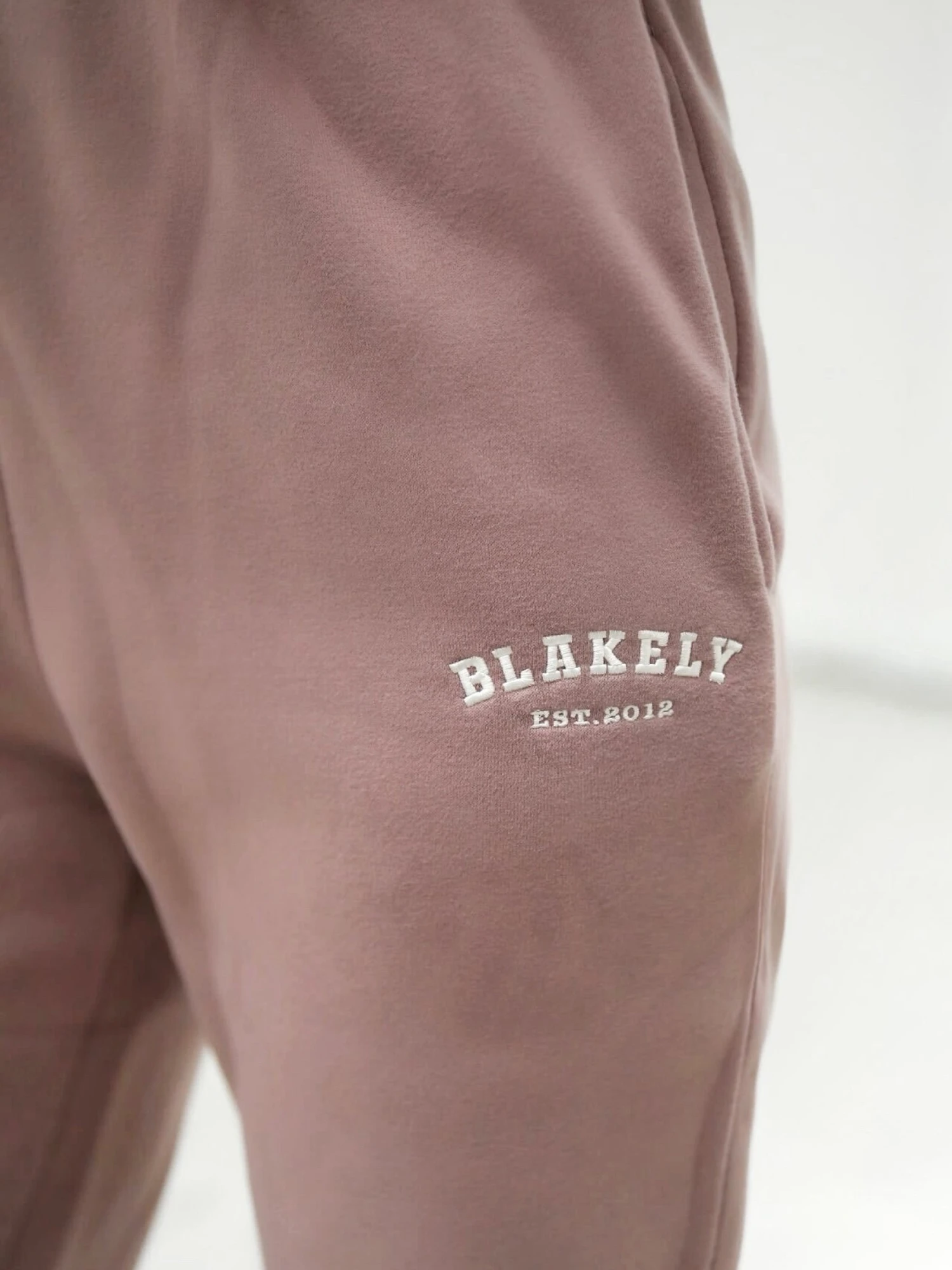 Heritage Sweatpants - Dusty Pink Heritage Sweatpants - Dusty Pink -BLAKELY CLOTHING SHOP 225VWDustyPink 05D