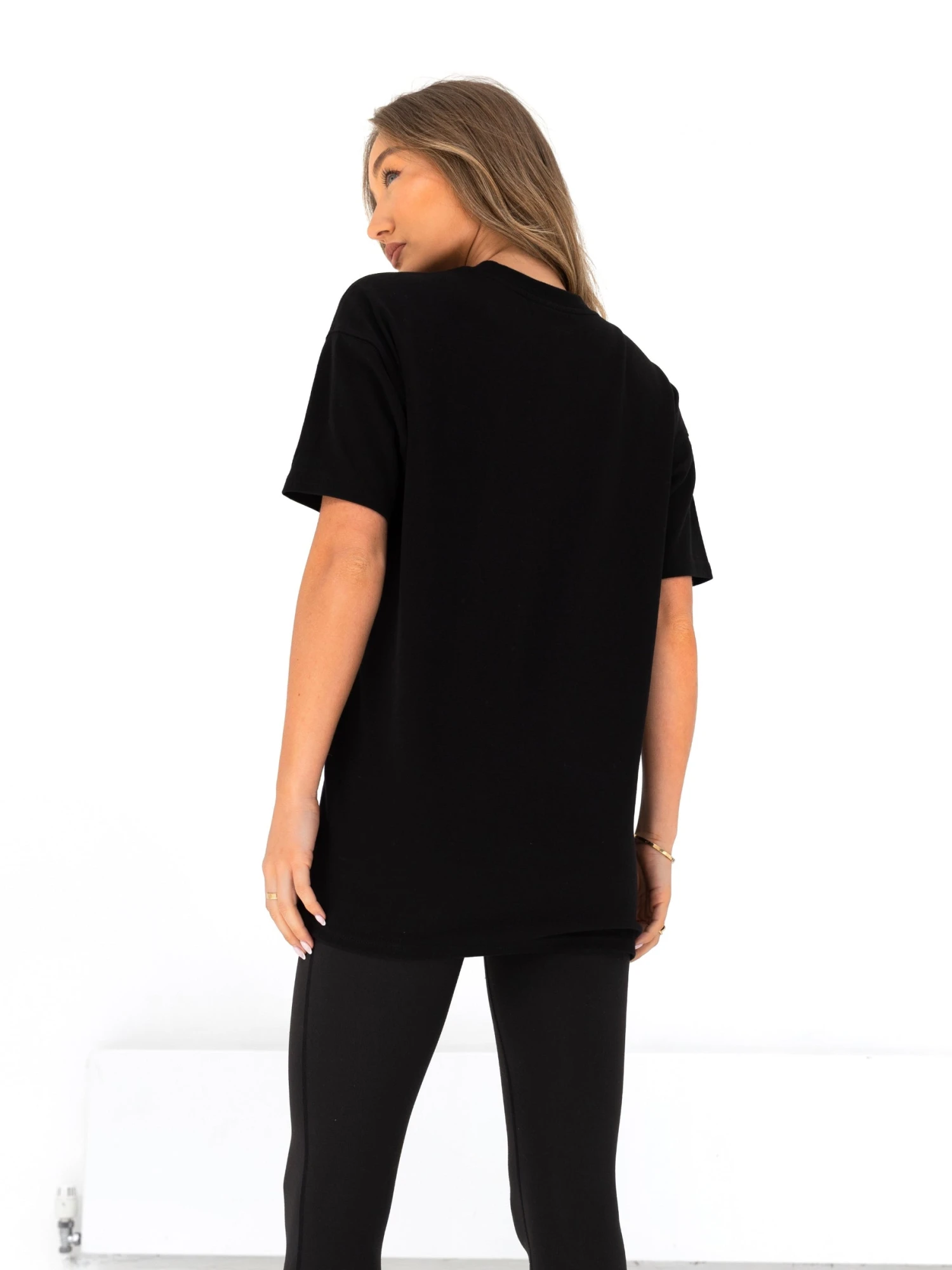 Olivia Oversized T-Shirt - Black Olivia Oversized T-Shirt - Black -BLAKELY CLOTHING SHOP 3124BLACKD 3 c51b0239 edb9 4ec9 8c12 f627351649ad