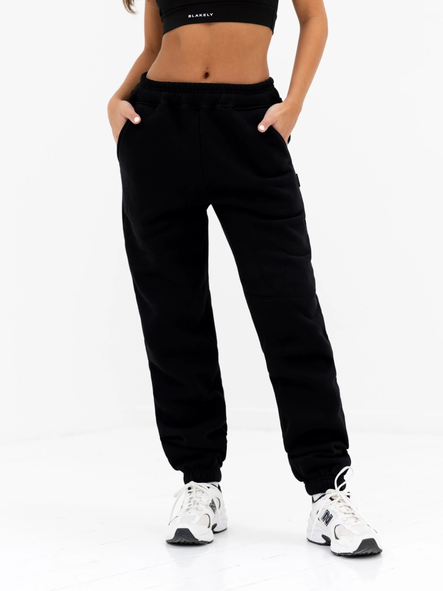 Isabel Sweatpants - Black Isabel Sweatpants - Black -BLAKELY CLOTHING SHOP 3305BLACK05LEADD