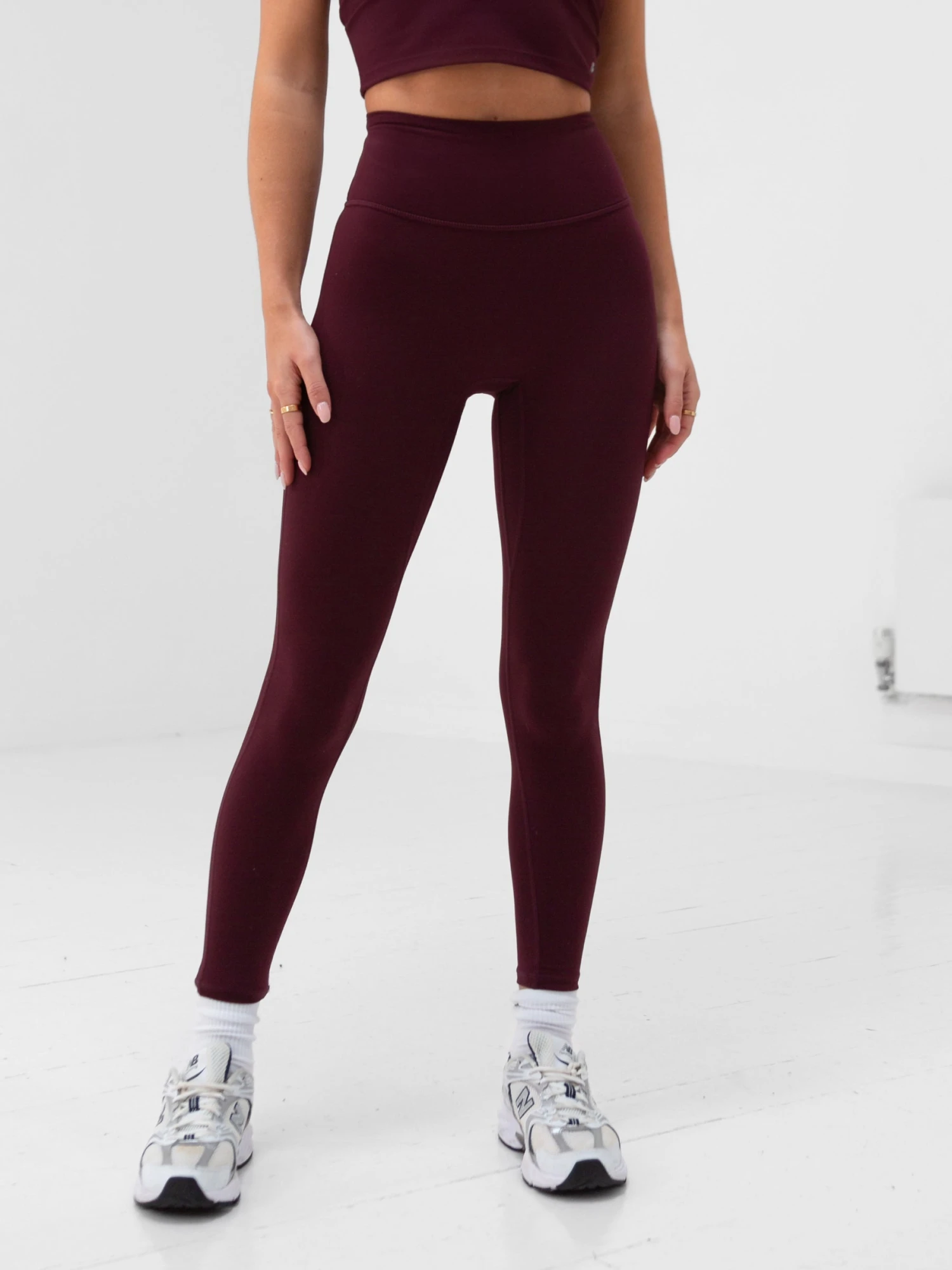 Apex Pro Compression Leggings - Deep Burgundy Apex Pro Compression Leggings - Deep Burgundy -BLAKELY CLOTHING SHOP 3380Burgundy 05LEADD