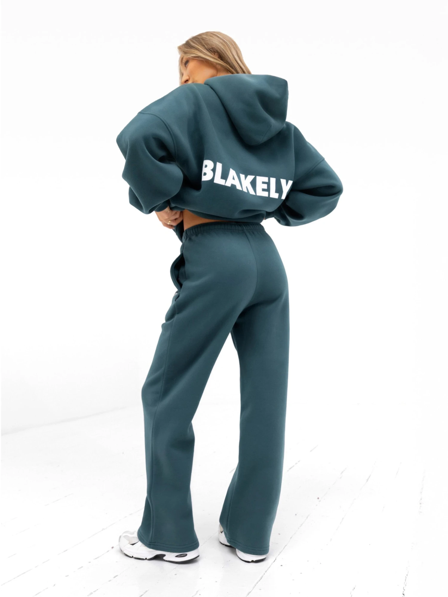 Amelie Wide Leg Sweatpants - Teal Green Amelie Wide Leg Sweatpants - Teal Green -BLAKELY CLOTHING SHOP 3470 1TEALGREEN01D