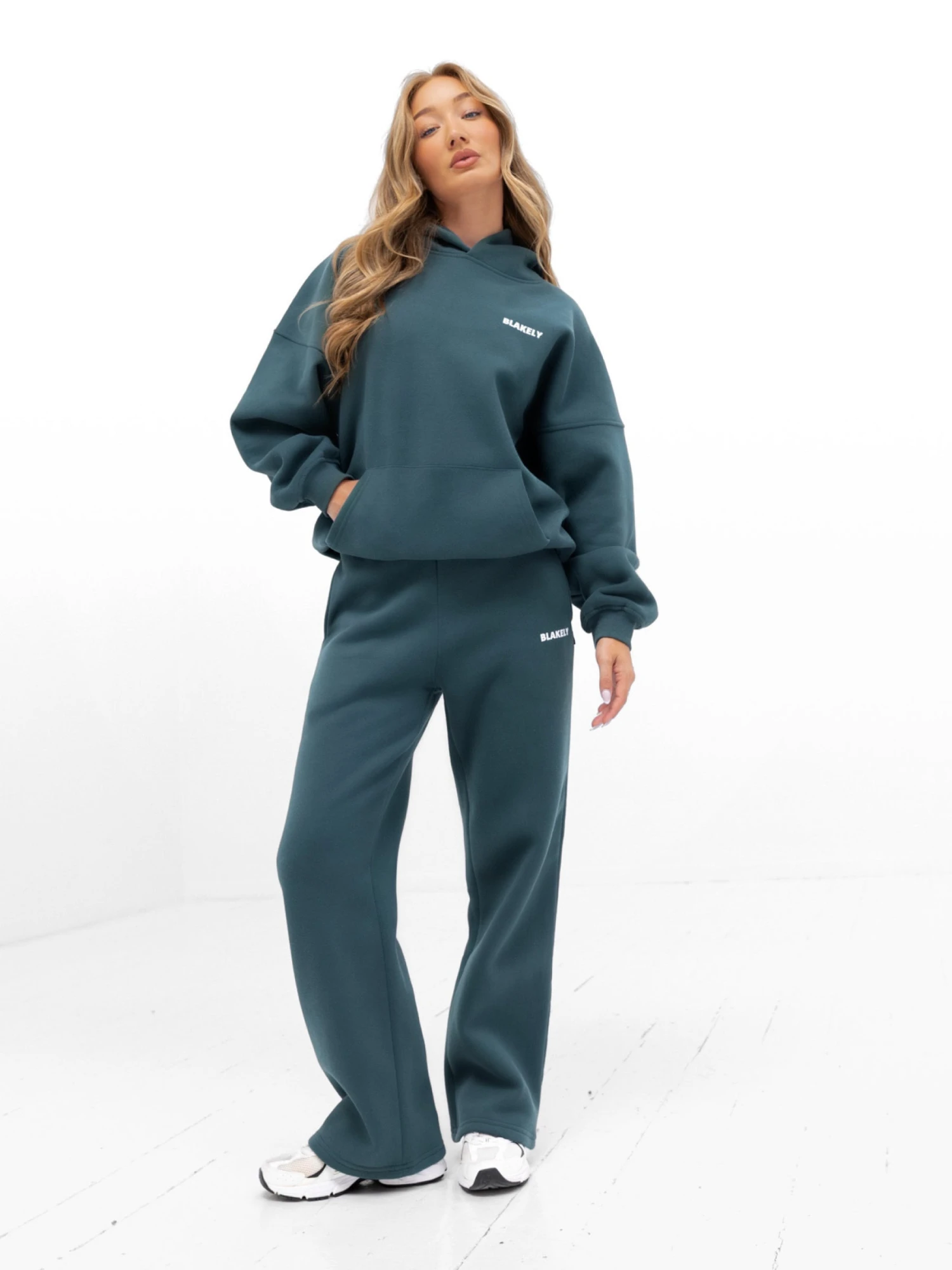 Amelie Wide Leg Sweatpants - Teal Green Amelie Wide Leg Sweatpants - Teal Green -BLAKELY CLOTHING SHOP 3470 1TEALGREEN05D