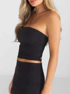 Front Page -BLAKELY CLOTHING SHOP B118 4BLACK 01D