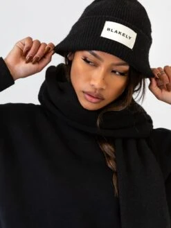 Label Knit Beanie - Black -BLAKELY CLOTHING SHOP H132BLACK 02D