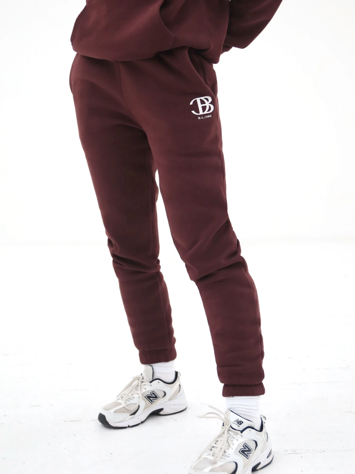 Initial Sweatpants - Dark Burgundy Initial Sweatpants - Dark Burgundy -BLAKELY CLOTHING SHOP LEAD224CW2Burgundy 03D