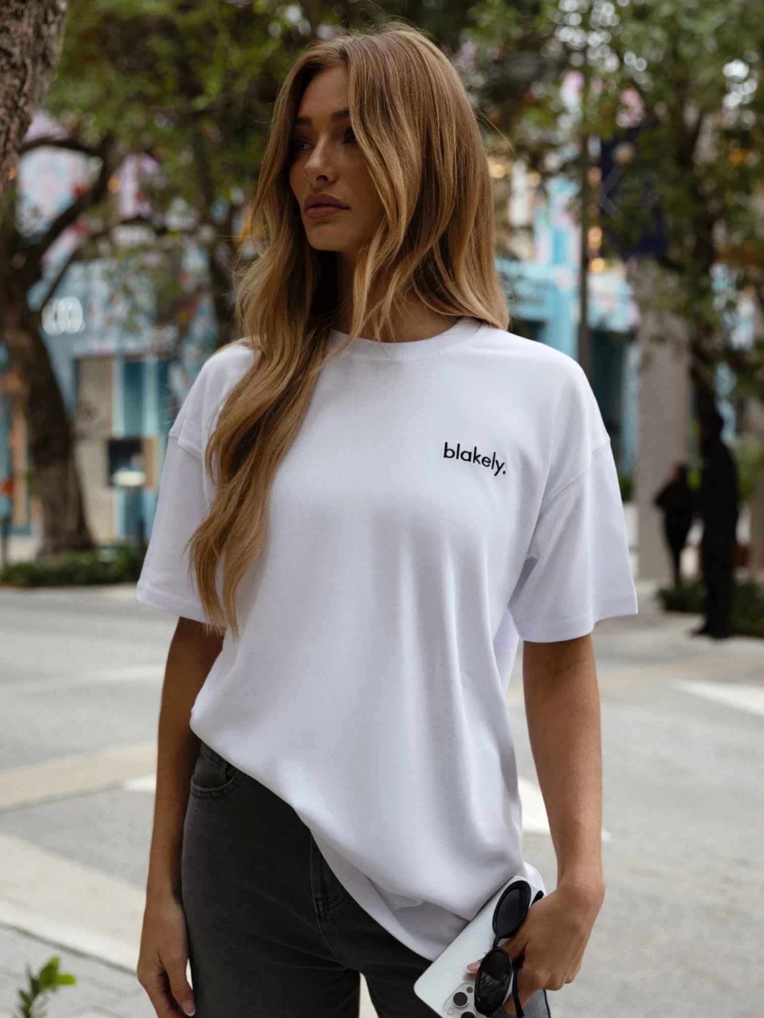 Sami Oversized T-Shirt - White Sami Oversized T-Shirt - White -BLAKELY CLOTHING SHOP MONO3BRANDWOMENSD 3