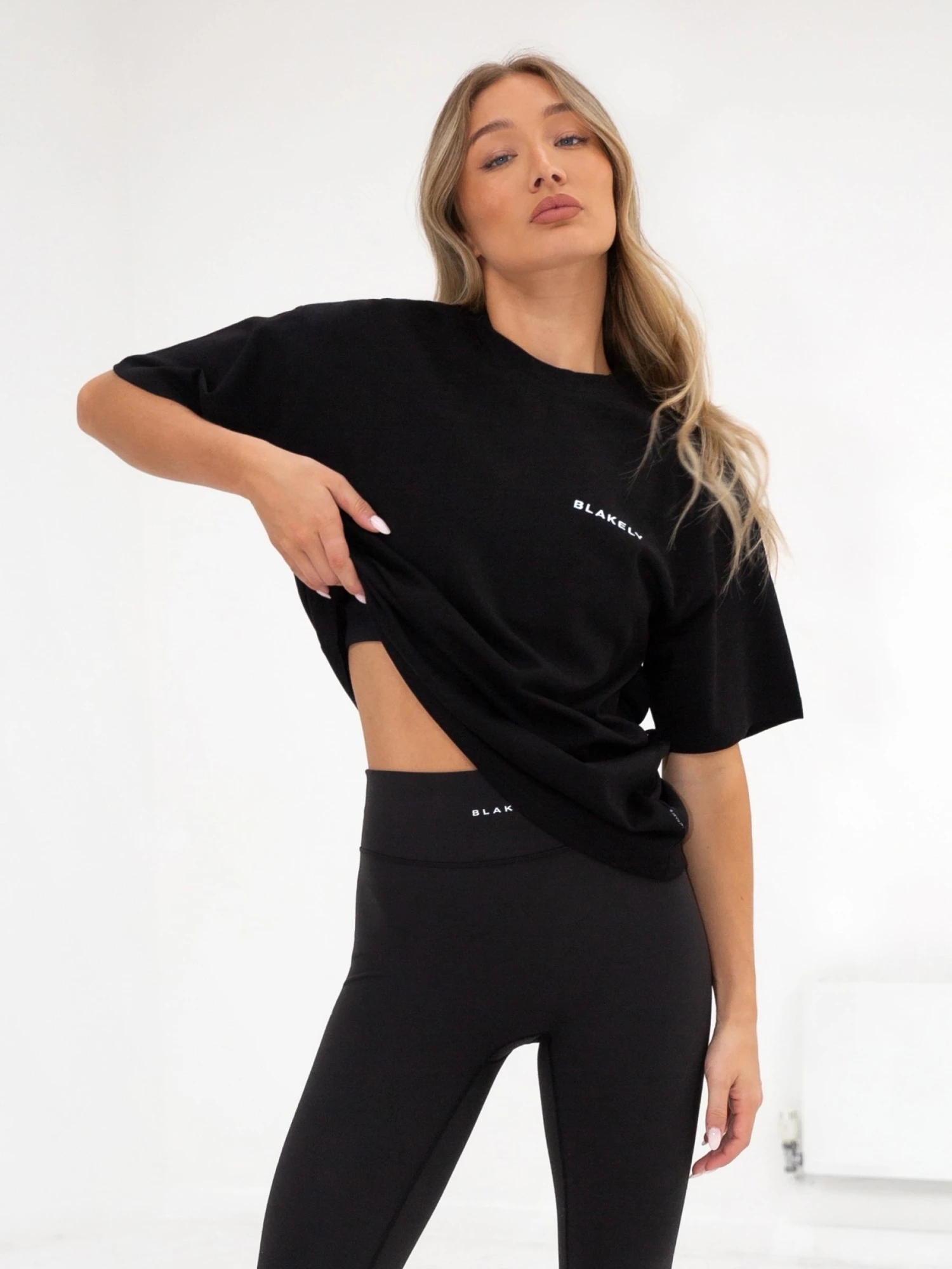 Series Oversized T-Shirt - Black Series Oversized T-Shirt - Black -BLAKELY CLOTHING SHOP edit1966AWBlack 03LEADD
