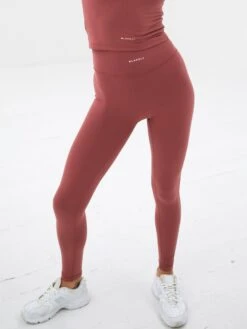 Ultimate Soft Leggings - Berry -BLAKELY CLOTHING SHOP edit 1850 3BERRYD 4copy 6318202f c75e 4878 940b adafb6f43e81