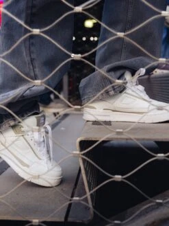 Pacer 610 Trainers - White & Brown